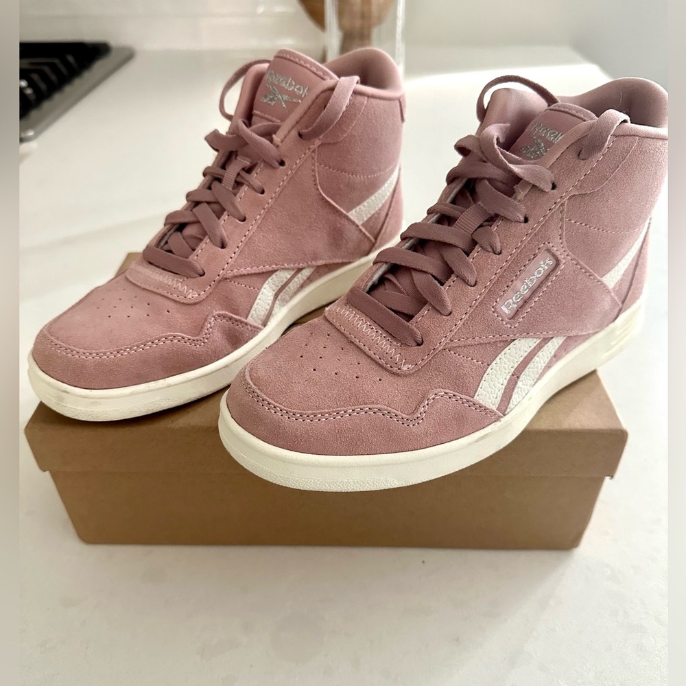 Blush Reebok High Tops Size 7